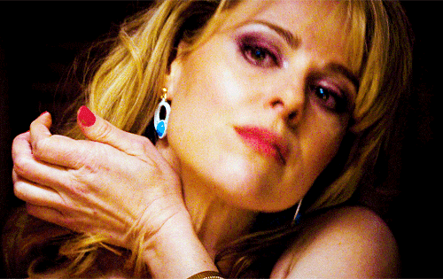 danaskulls:*(I just) died in your arms tonight plays in the background*