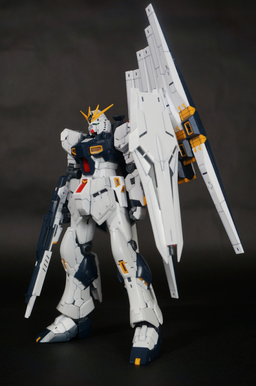 g-29astarothtrinity:  RX-93 Nu Gundam Londo Bell Unit (E.F.S.F.) Amuro Ray’s Custom Mobile Suit for Newtype UseReal Grade 1/144Mobile Suit Gundam: Char’s Counterattack, Gundam Evolve 05 Despite only having a relatively moerate screen time presence,