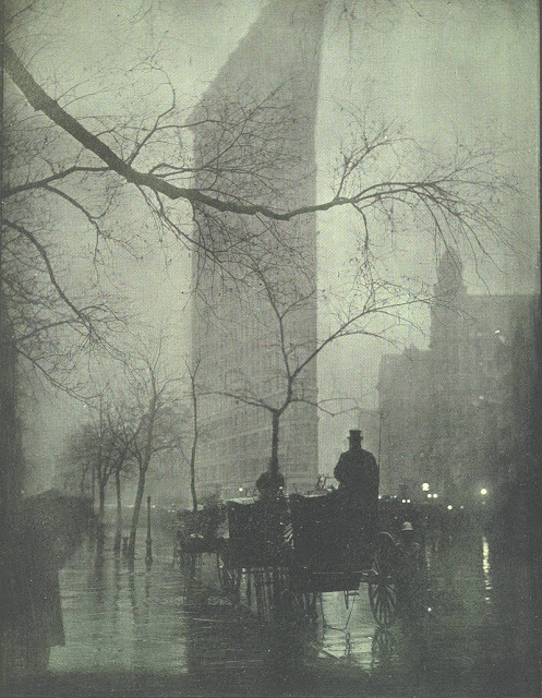 bobbycaputo:The Flatiron, New York City, 1904 |Edward Steichen