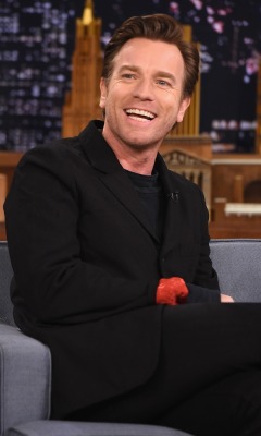 Vispreeve:ewan Mcgregor | “The Tonight Show Starring Jimmy Fallon”, October 2014