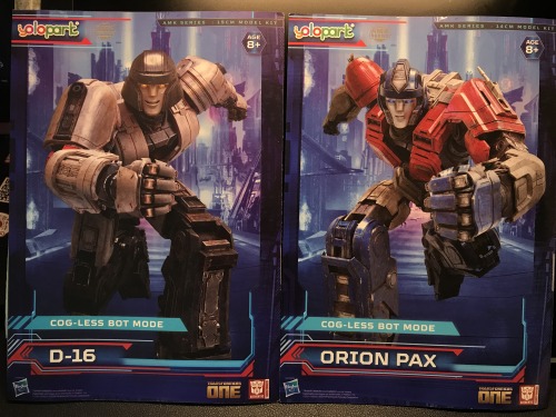 I AM SO UNBELIEVABLY HAPPY RN MY YOLOPARK FIGURINES CAME!!!