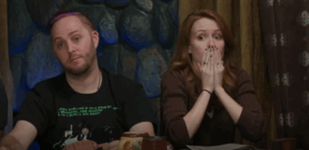 brightandshinynewstories:Two things I love about this:Marisha’s feet popping into view after she fal