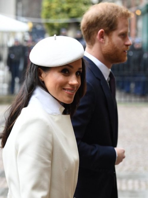 Meghan Attends Her First Commonwealth Service! Amanda Wakeley Cream Sculpted Tailoring Crombie 