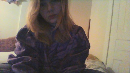 nappul: 314eater: nappul: this hoodie makes me feel like a giant purple grape. it’s 2 sizes to