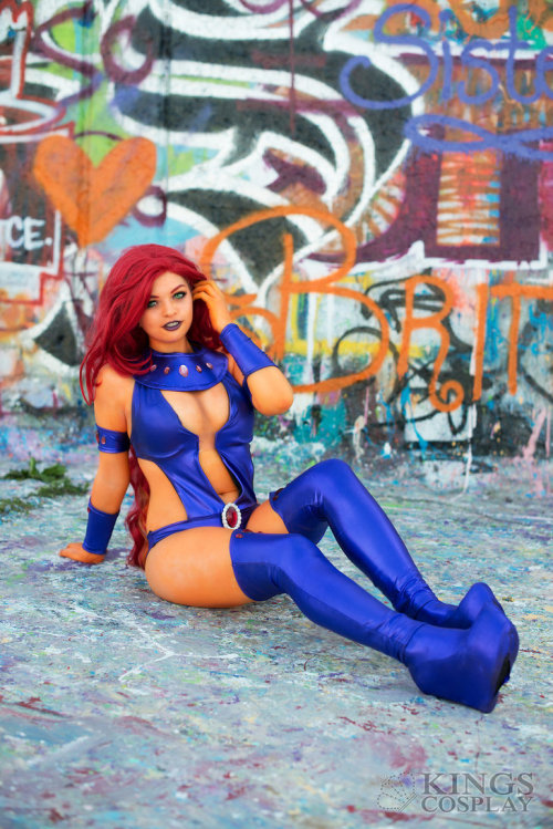 queens-of-cosplay:  StarfireCosplayer:   Oki-Cospi  Photographer:   Kings Cosplay  