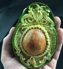 sosuperawesome:  Fruit and Vegetable Carving