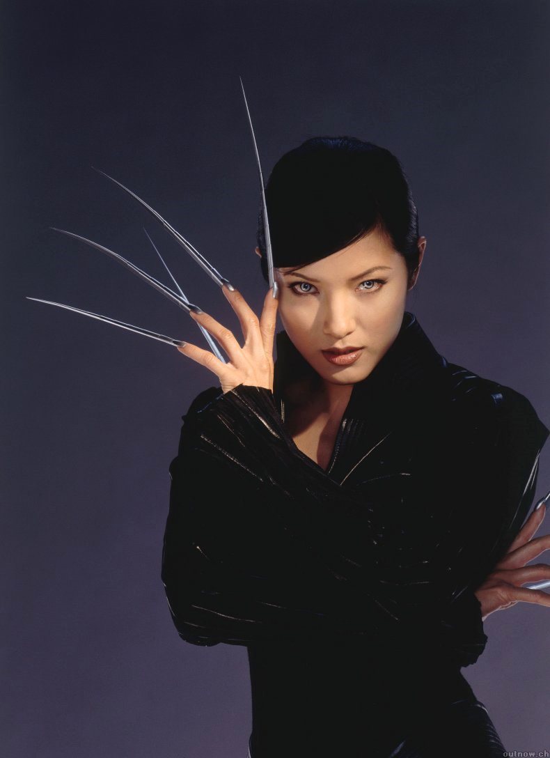 snoopbloggyblogg:  Kelly Hu as Lady Deathstrike 