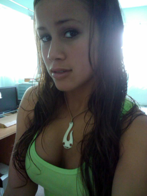 mymarinemindpart2:  Cutie AG Girl pt 2