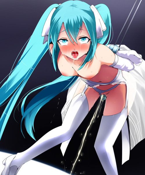 mikuafterdark:    the 10 pics i love the most :33  