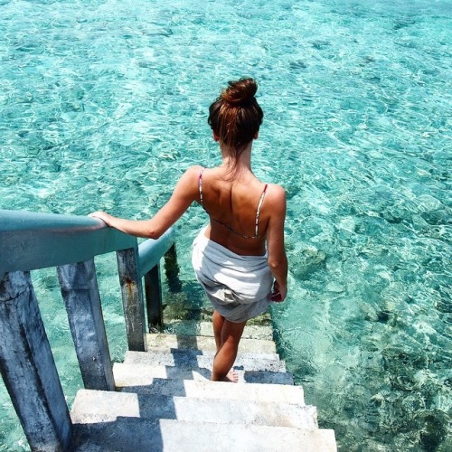 blue&ndash;tide: paradise-bali: blue-ish follow for similar posts xx