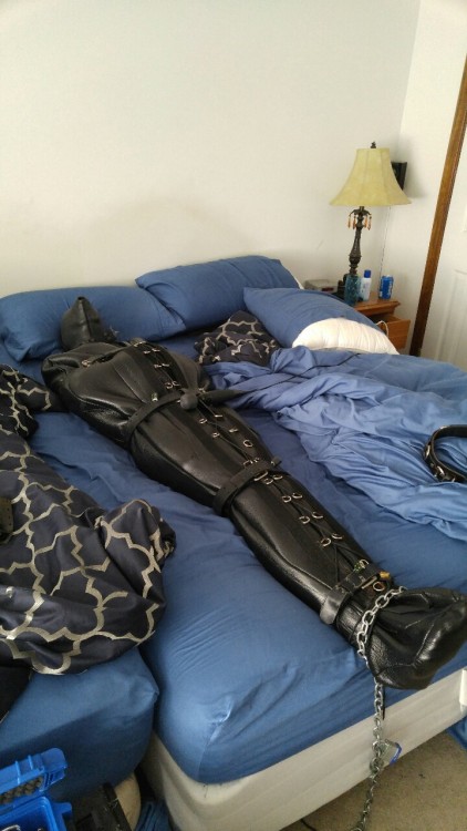 dogcatcherva:  Kdizzle in catsuit, straightjacket, sleepsack, breath control hood( with neoprene blindfold and gagged under) everything padlocked in place. Nice way to spend some time in a Sunday. 