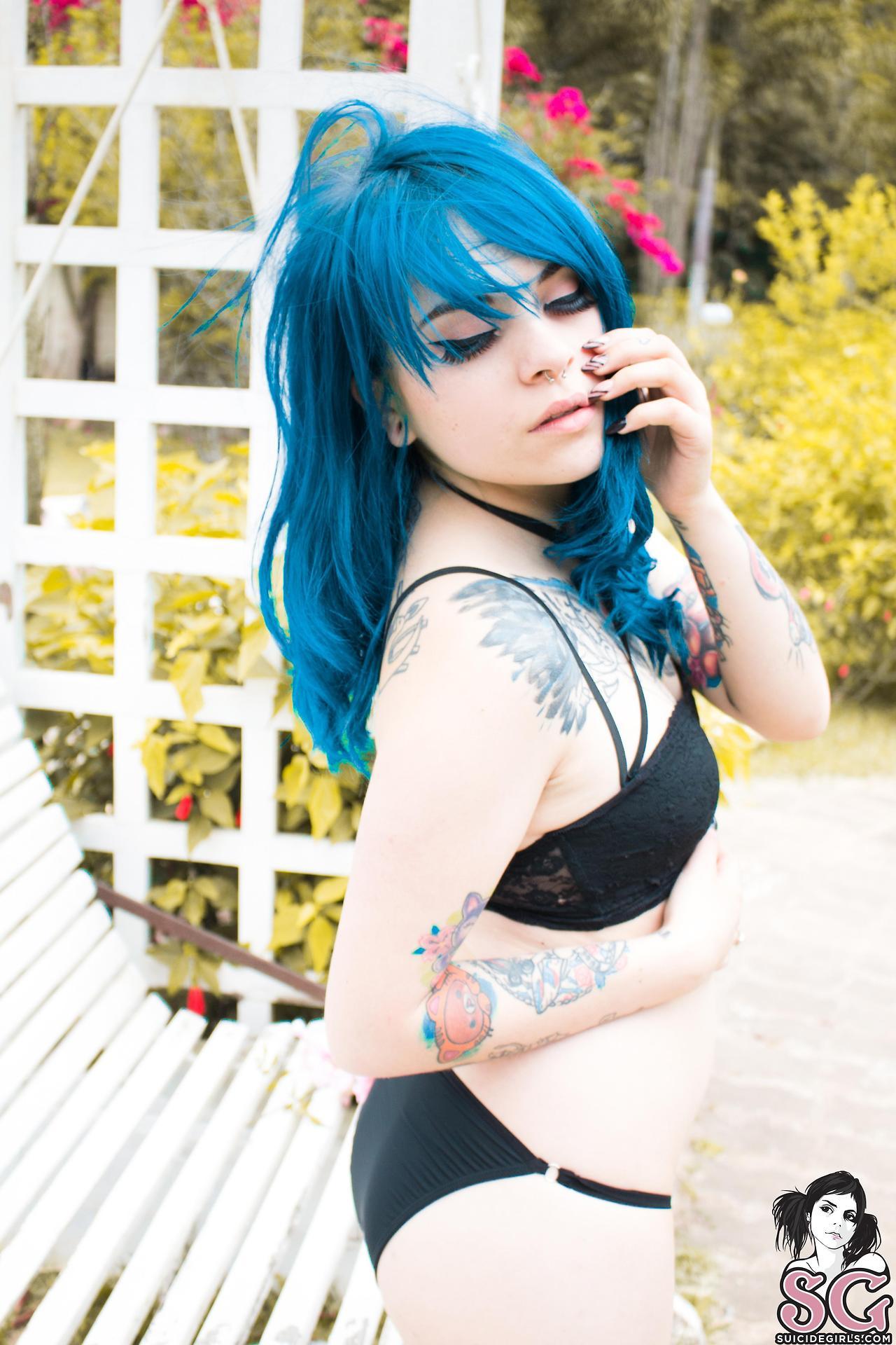 nakedsuicidegirls:  Totiga - Naked as we come (v1)