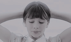 kaneabigails:If you are interested in stories with happy endings, then you would be better off somew