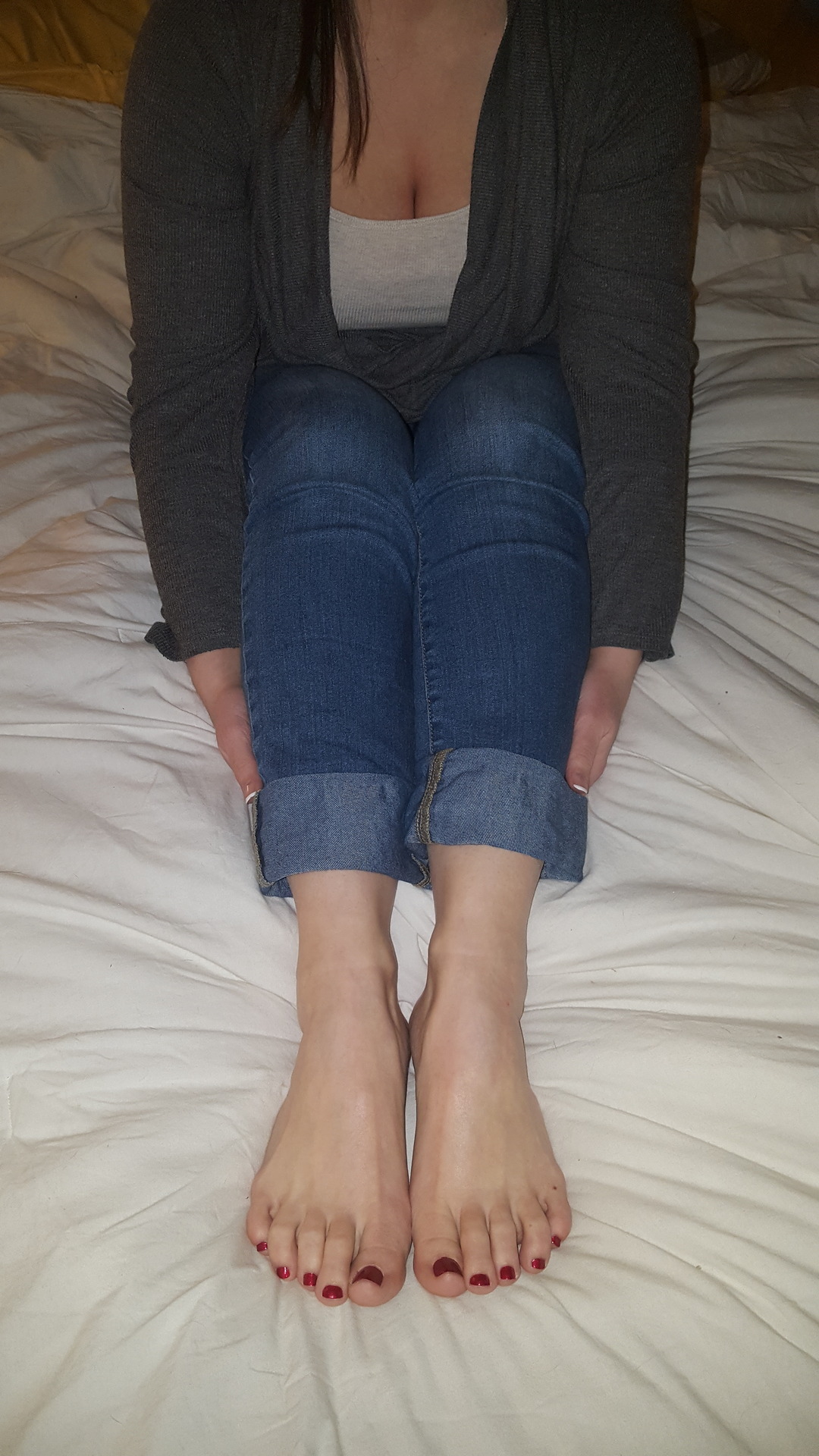 Myprettywifesfeet I Asked My Pretty Wife To Lean Forward And Show Her