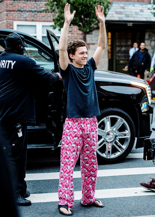 sleepdeprived:  Tom Holland on the set of Spider-Man: Homecoming 