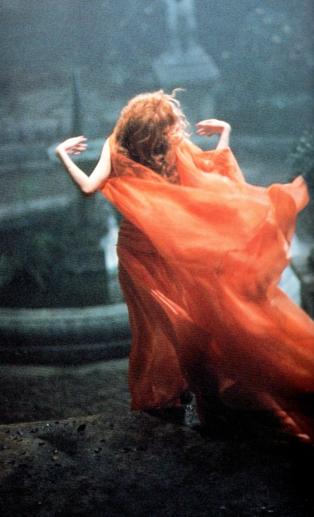  Sadie Frost in a scene from the film : Bram Stoker’s Dracula (1992)director: Francis Ford Cop