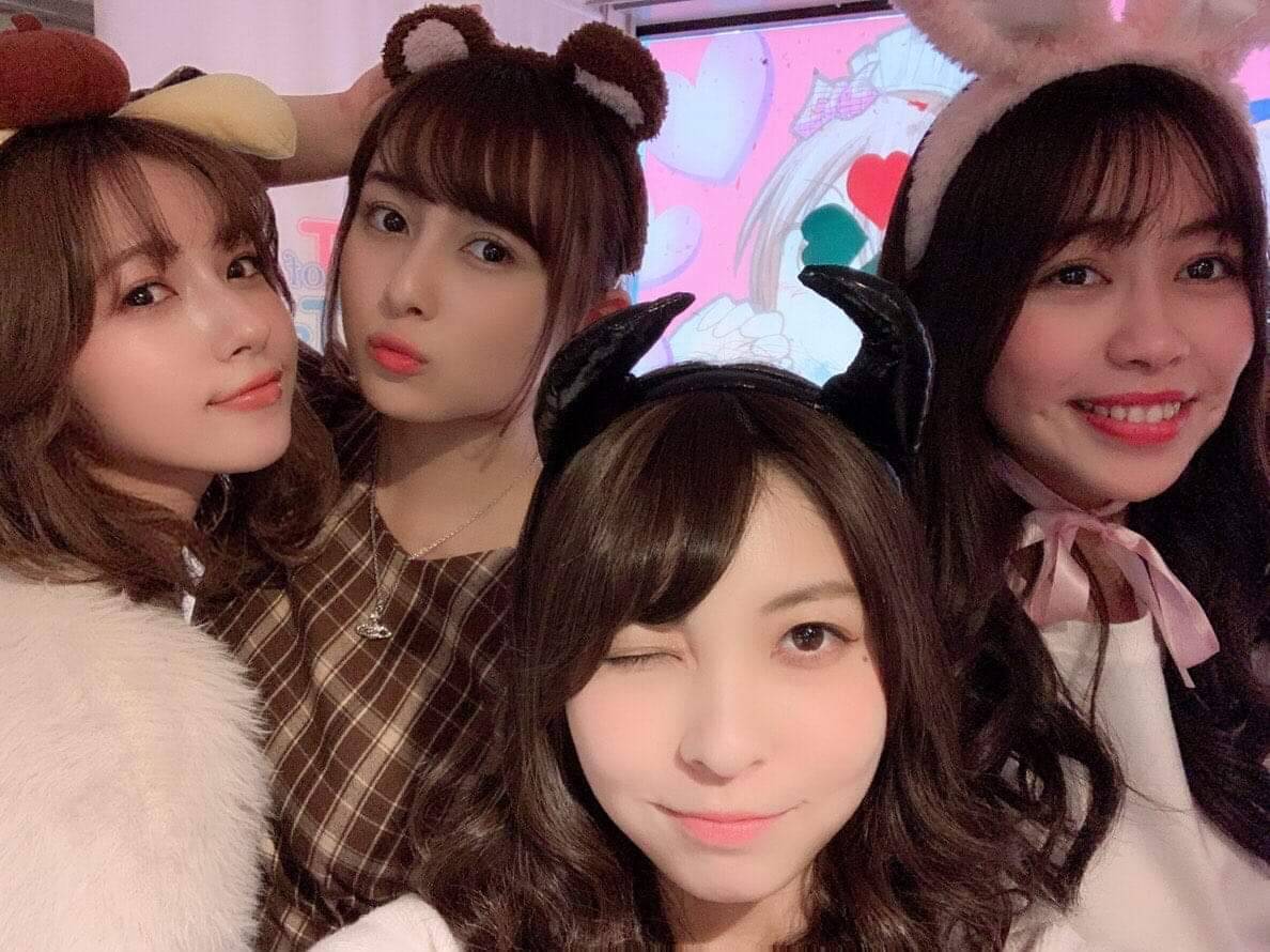 It seems Keira meet mashiron and manami in an event! Very nice!