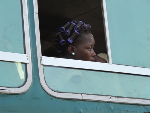 jimpuckettimages:on the bus