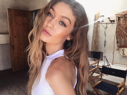 i.g.: @gigihadid 