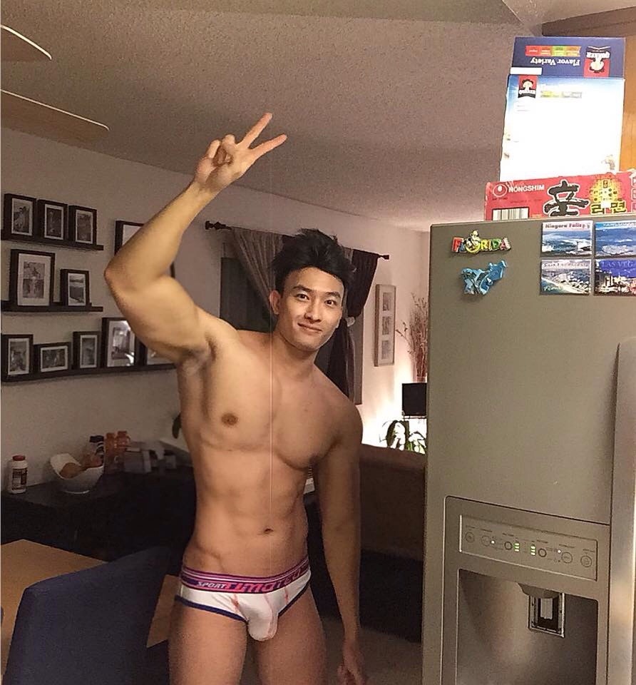 Viva!Asian hunks!