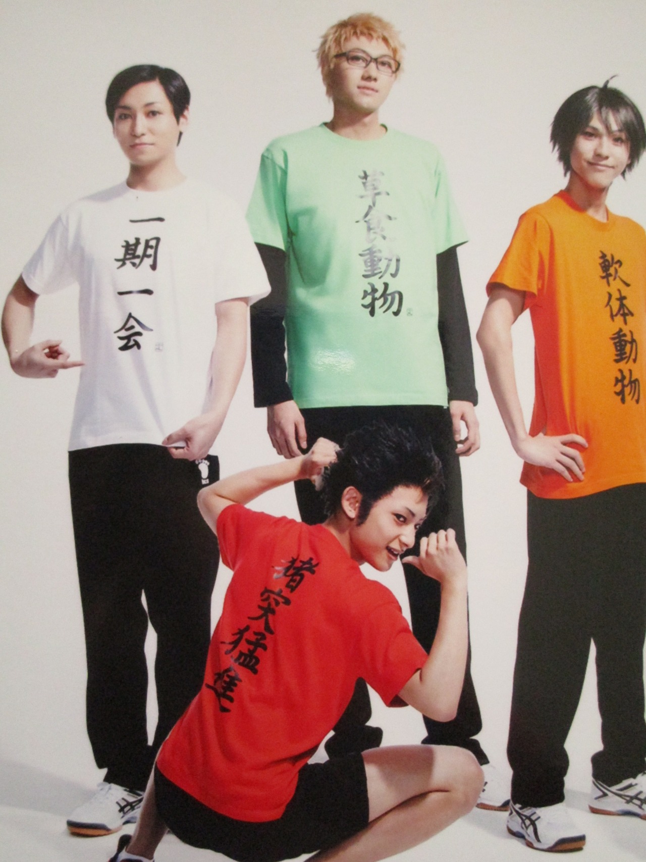 keigoatobe007:  (official art from here) (see the team photo from the program book)The