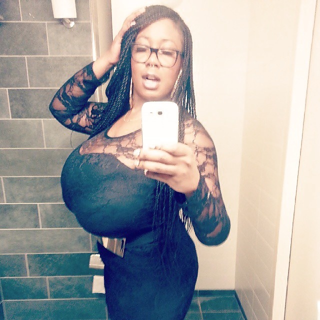 lovethemblacktitties:  Damn again, girl stacked 