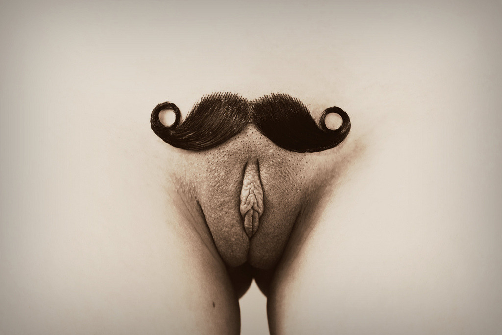 wantonwomanmeohmy:  Comments now Allowed by peapodluv 