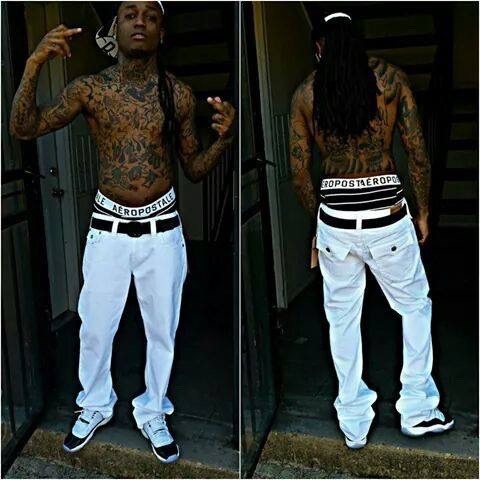 yantr:  brolovetimes:  Sagger Unit💛💚💙💜❤️  Nice pic  