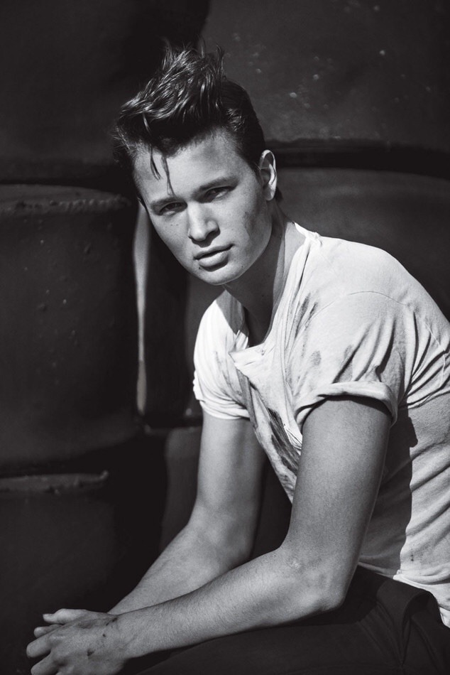 nev-er-gr-ow-up:  ANSEL ELGORT IS ACTUALLY OUT OF THIS WORLD!! HE’S SO HOT. 