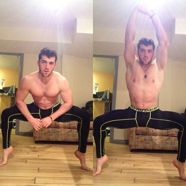 spandextights:  JJmanofsteel showing off his new nike pro combat tights 