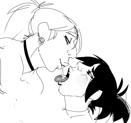 bastard-hive:Lyren and @raftyverse‘s Rikko Jeong sharing and caring. It’s what friends do.