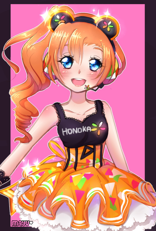 xmayuu:  Honoka from “Love live” or “School adult photos