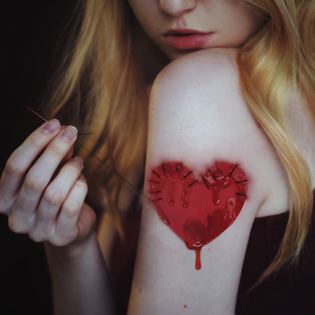 magic-spelldust:  On display (by Rachel Baran) 