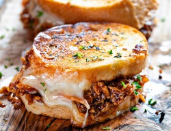 food-is-life:BBQ Chicken Grilled Cheese🤎| via I Am Baker