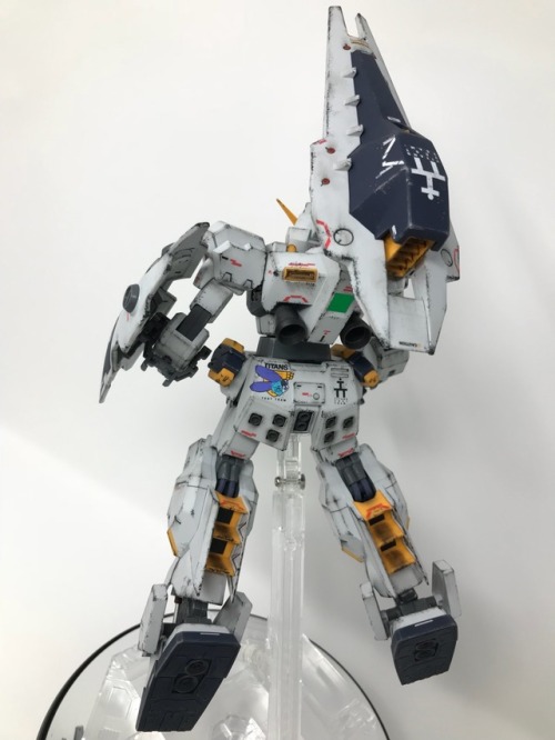 bigdaddycruiser:  Completed MG Hazel Custom! This really shouldn’t have been P-Bandai but it’s worth hunting down!