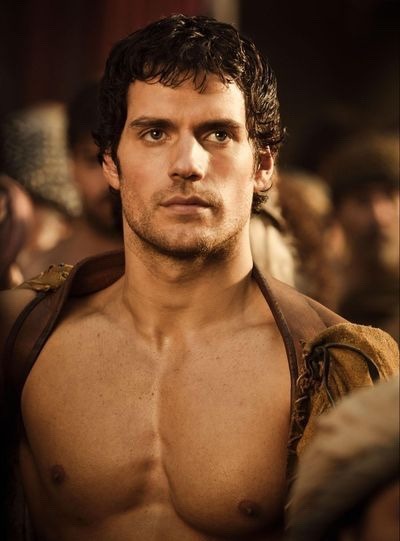 playgirl-centerfolds:Henry Cavill is so freakin hot 😍