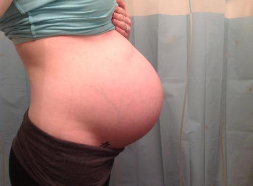 littlemissnoteverything:  36 weeks! (SORRY porn pictures