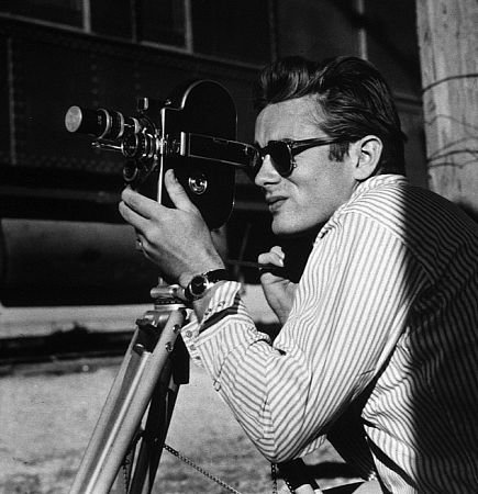 jimmylives:  James Dean as captured by Sid Avery, 1955. 