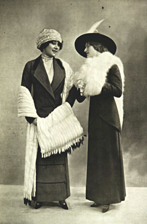 castaroundvintage: Tailleur d’après-midi par Linker, 1912