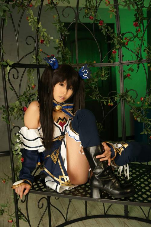 cosplaygirl:  小鳥遊屋＠コスホリ　Q11-14さんはTwitterを使っています: “正月休みが終わったばかりなのに連休ですねぇ　病みあがりの小鳥遊屋は、連休だけど予約していた遊びをキャンセルして仕事しています。作業している編集が完成したら遊びまくるぞ！　そんなわけで、有村千佳ちゃんのコスプレ写真です(*^_^*)
