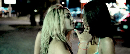 furhag:  “Get your motherfucking knees on the fucking ground!”Spring Breakers (2012) dir. Harmony Korine 