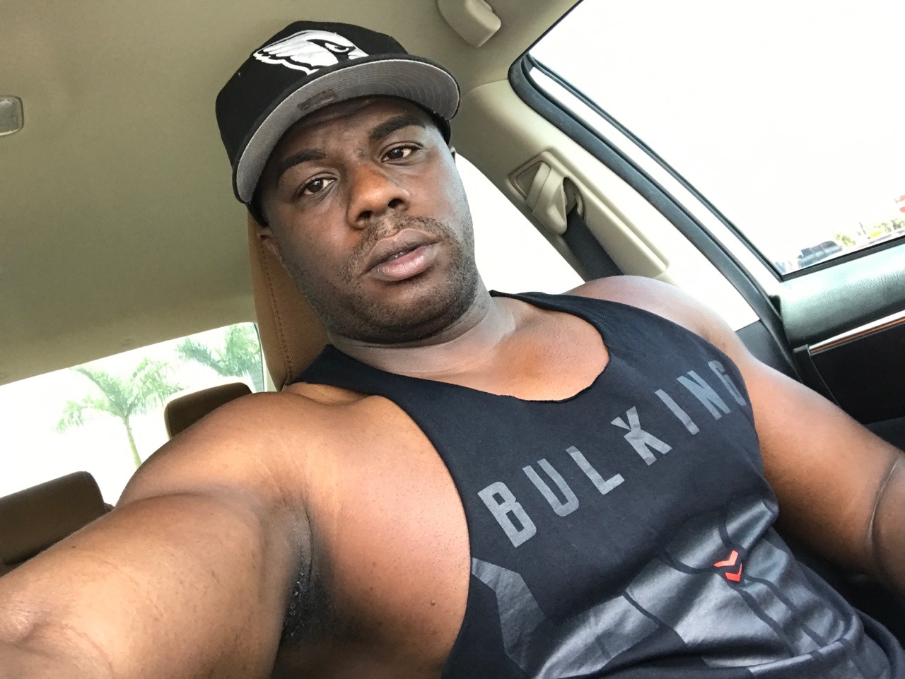 mascfldude:  INSTAGRAM - DARKSKINBROTHA813