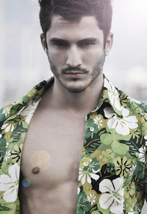 gaymadridboy:  Diego Amaral 