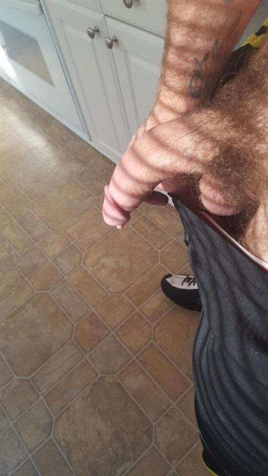 dirtbagfun: pichasculosandpanochas:  hungryforbears:  Tiene un pinga tan fucking