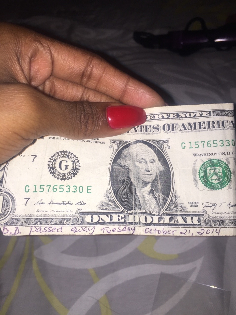 bumbarbie:  saw this on a dollar  r.i.p d.d.