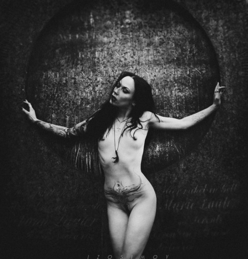 paganaltarovsex:  Pagan Altar Ov Sex 