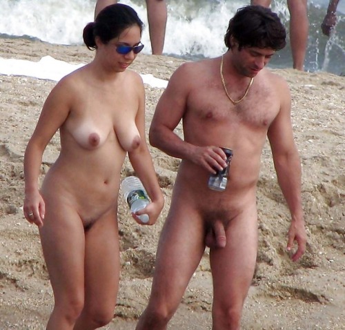 Parejas desnudas