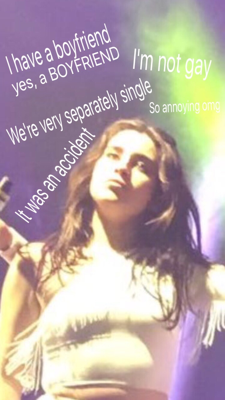 silence-heart:  17-days-off:  camren-memes:  Don’t us, Lauren. Don’t us.  Looking