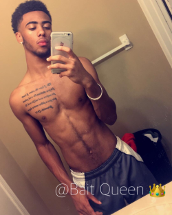 thickumzz1:  baitqueen:  Markus ✨ Hmu for More  😍 his thot ass