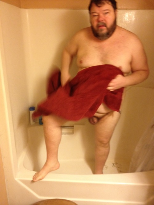 chubbycub78:  My beautiful chub daddy drying off